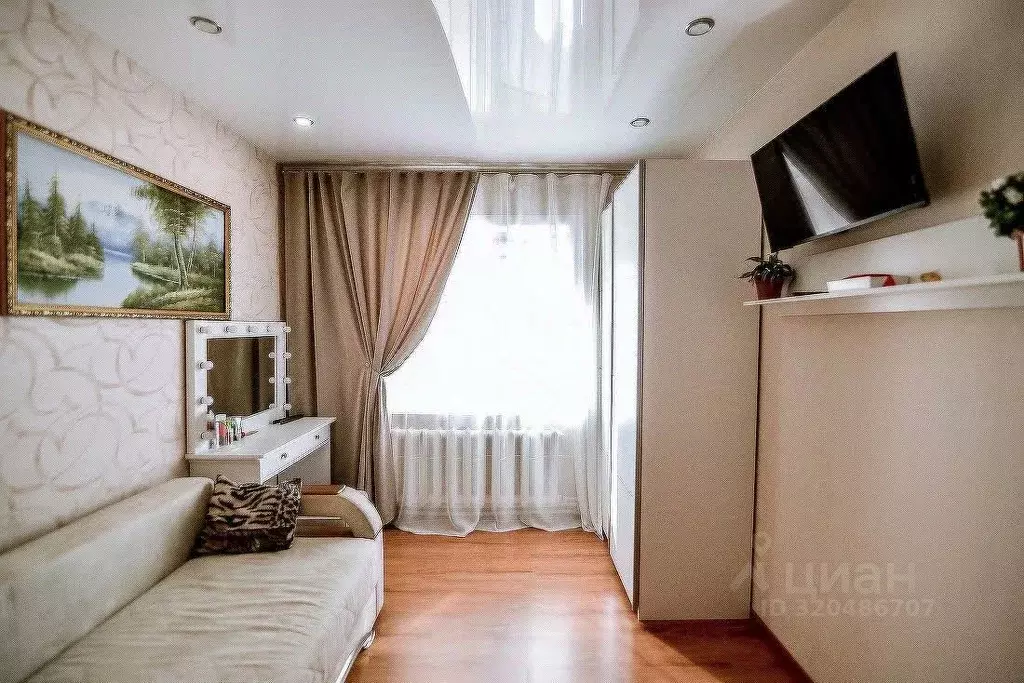 3-к кв. Сахалинская область, Южно-Сахалинск Хомутово п/р, Весенняя ... - Фото 0