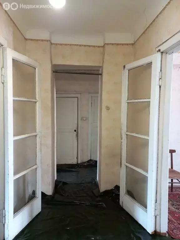 4-комнатная квартира: Белово, улица Юности, 12 (85.2 м) - Фото 1