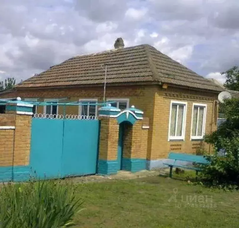 Дом в Ставропольский край, Светлоград г. Петровский муниципальный ... - Фото 1