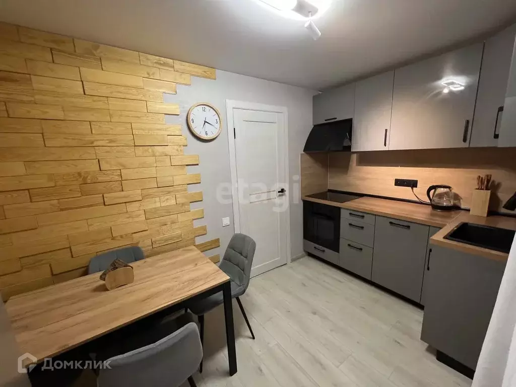 Продаётся 2-к квартира, 60 м - Фото 0
