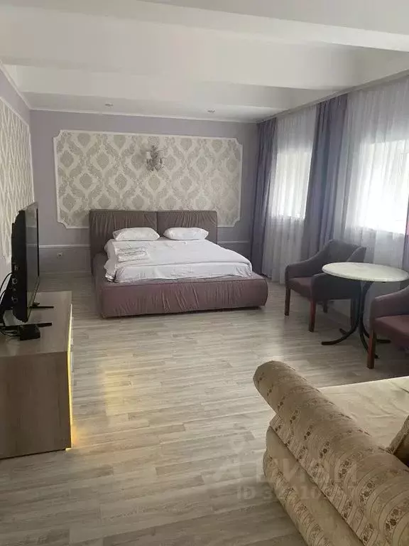 Комната Санкт-Петербург Петергофское ш., 3К3 - Фото 1