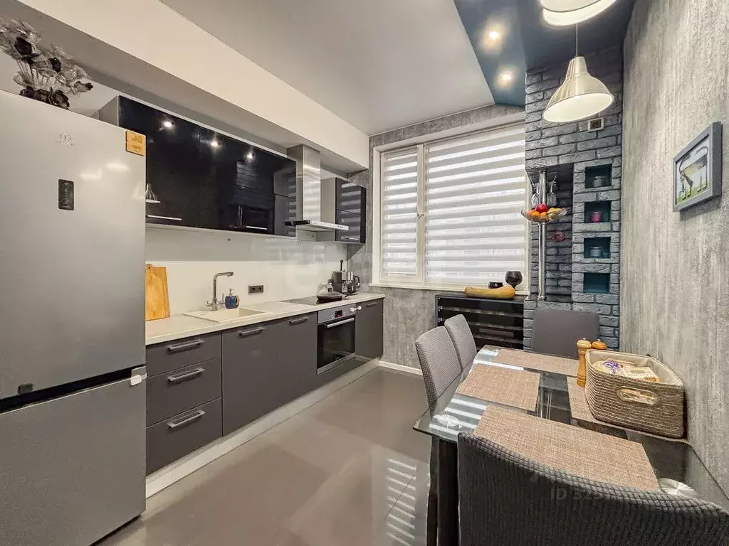 2-к кв. Псковская область, Псков Народная ул., 15 (54.3 м) - Фото 1