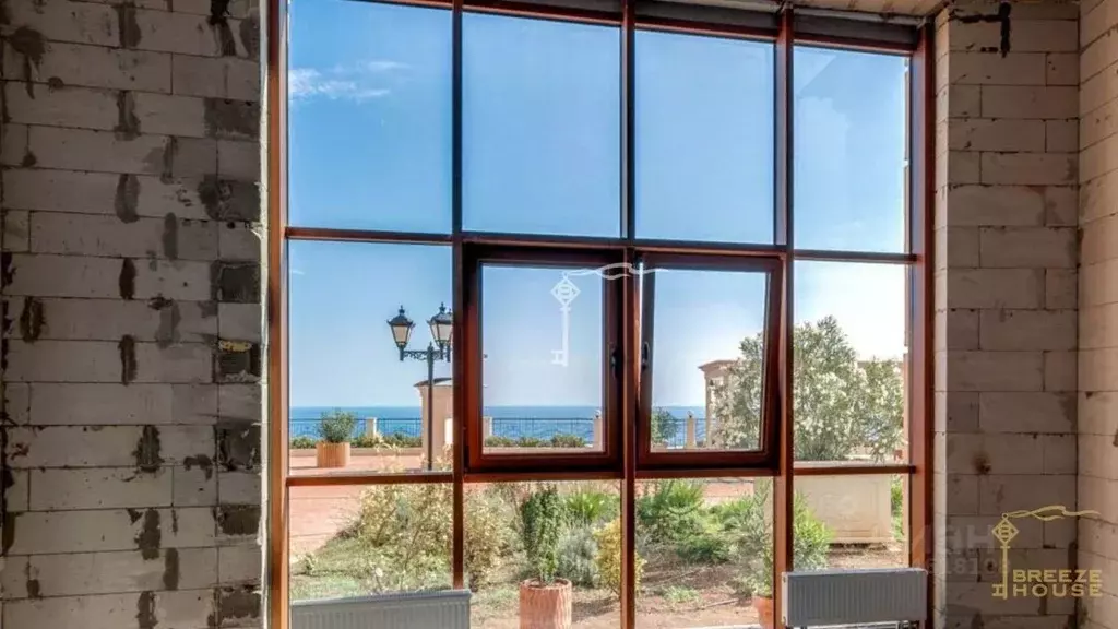 3-к кв. Крым, Ялта муниципальный округ, Отрадное пгт ш. Дражинского, ... - Фото 2