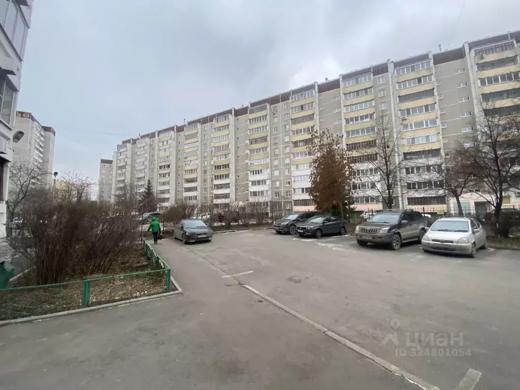 3-к кв. Свердловская область, Екатеринбург ул. Академика Шварца, 6к2 ... - Фото 2