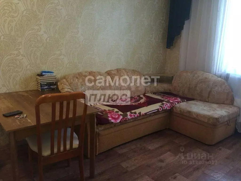 Студия Ханты-Мансийский АО, Сургут ул. Ивана Захарова, 10 (24.0 м) - Фото 0