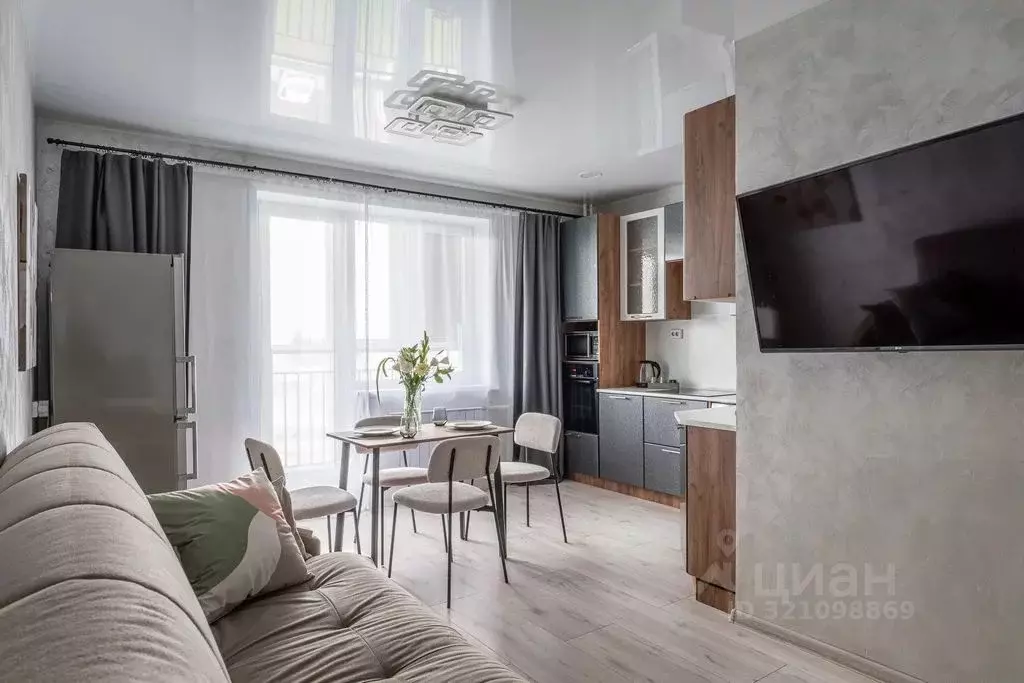 3-к кв. Свердловская область, Екатеринбург ул. Ракетная, 17 (54.0 м) - Фото 2