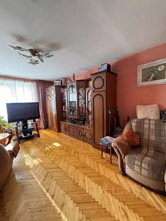 3-к кв. Москва Радужная ул., 26 (64.5 м) - Фото 1