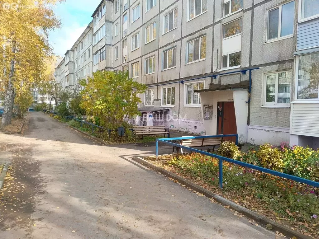 2-комнатная квартира: Дятьково, 13-й микрорайон, 6 (51.2 м) - Фото 1