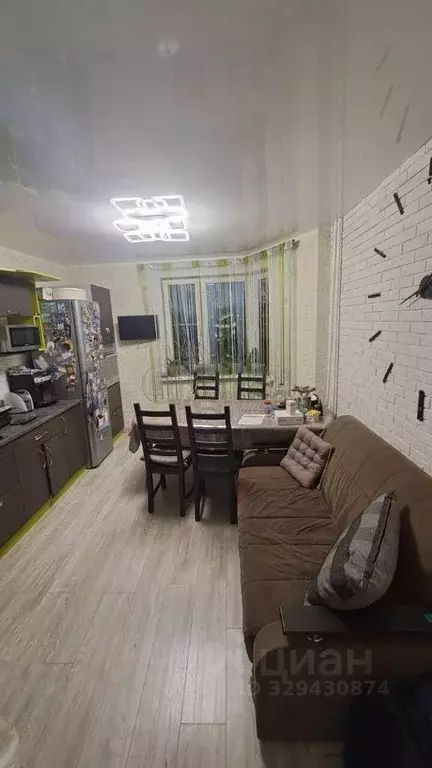 3-к кв. Москва ул. Лавриненко, 11к2 (79.0 м) - Фото 1