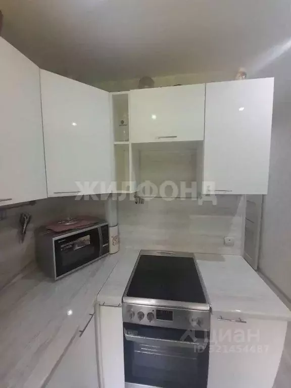 2-к кв. Новосибирская область, Новосибирск Барьерная ул., 1 (42.0 м) - Фото 0