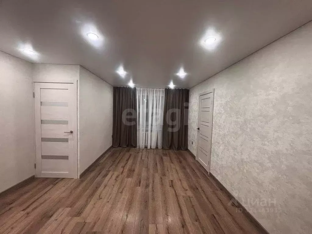 2-к кв. Челябинская область, Челябинск Краснознаменная ул., 12А (45.4 ... - Фото 1