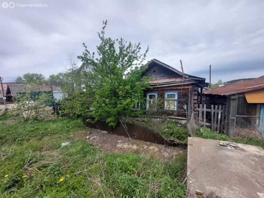 Дом в Нижние Серги, улица 50 лет Октября, 60 (25.6 м) - Фото 1