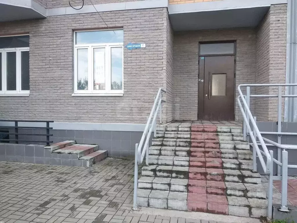 Помещение свободного назначения в Калужская область, Калуга ул. 65 лет ... - Фото 1