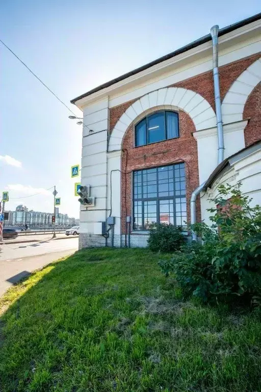 Торговая площадь в Санкт-Петербург ул. Комсомола, 2 (33643 м) - Фото 2