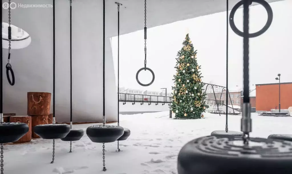 3-комнатная квартира: Тюмень, улица Энергетиков, 42 (86.6 м) - Фото 2