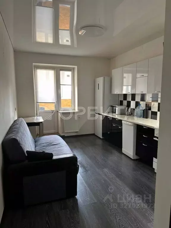 1-к кв. Тюменская область, Тюмень ул. Мельникайте, 2к7 (39.7 м) - Фото 2