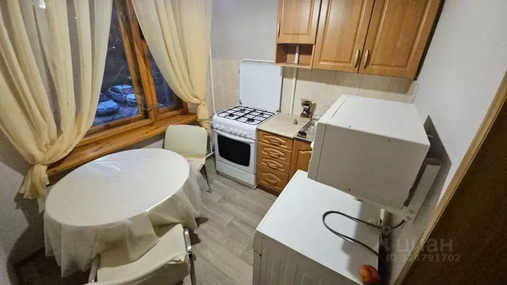 2-к кв. Саратовская область, Балаково ул. Набережная 50 лет ВЛКСМ, 16 ... - Фото 2