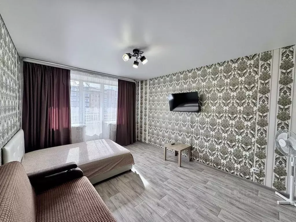 2-к кв. Хакасия, Абакан ул. Кирова, 204А (70.0 м) - Фото 1