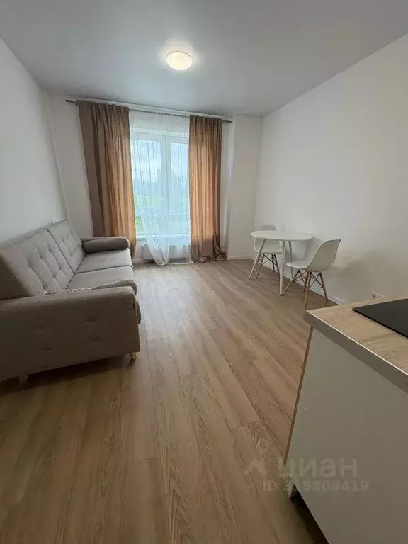 Студия Свердловская область, Екатеринбург ул. Гаршина, 3 (19.0 м) - Фото 0