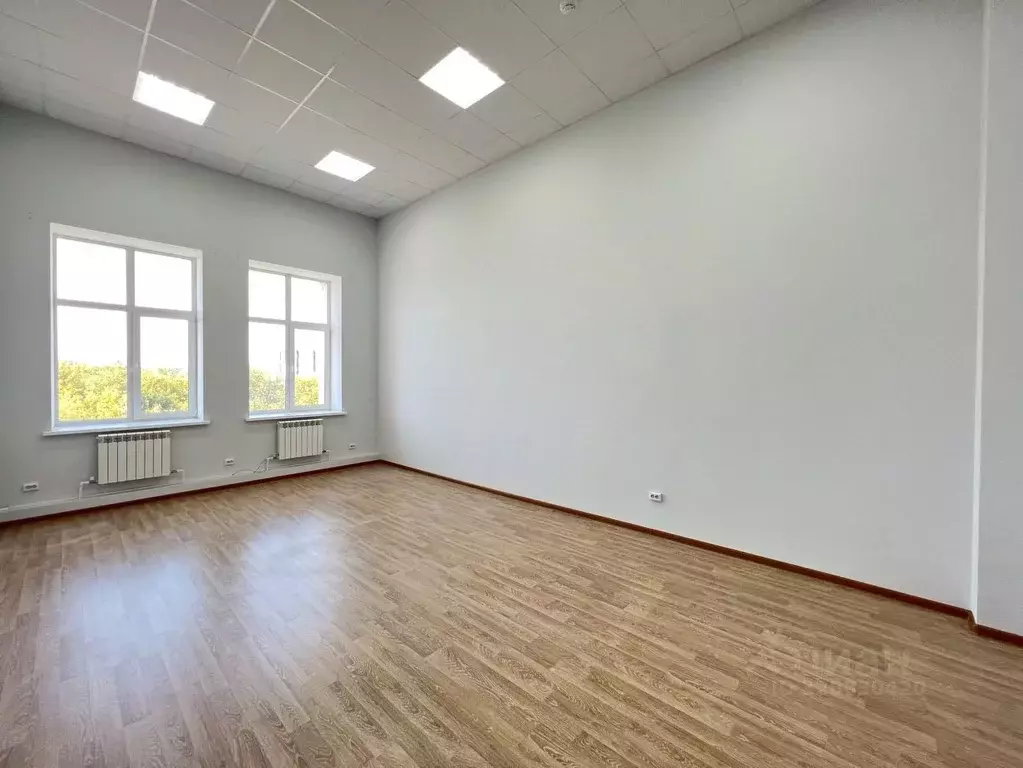 Офис в Татарстан, Казань ул. Мазита Гафури, 50к5 (99 м) - Фото 1