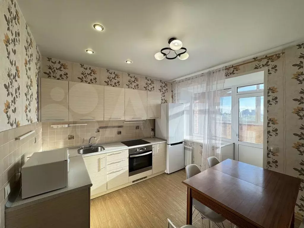 3-к. квартира, 75 м, 8/16 эт. - Фото 1