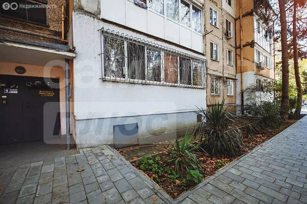 1-комнатная квартира: Алушта, Платановая улица, 4 (45.1 м) - Фото 1