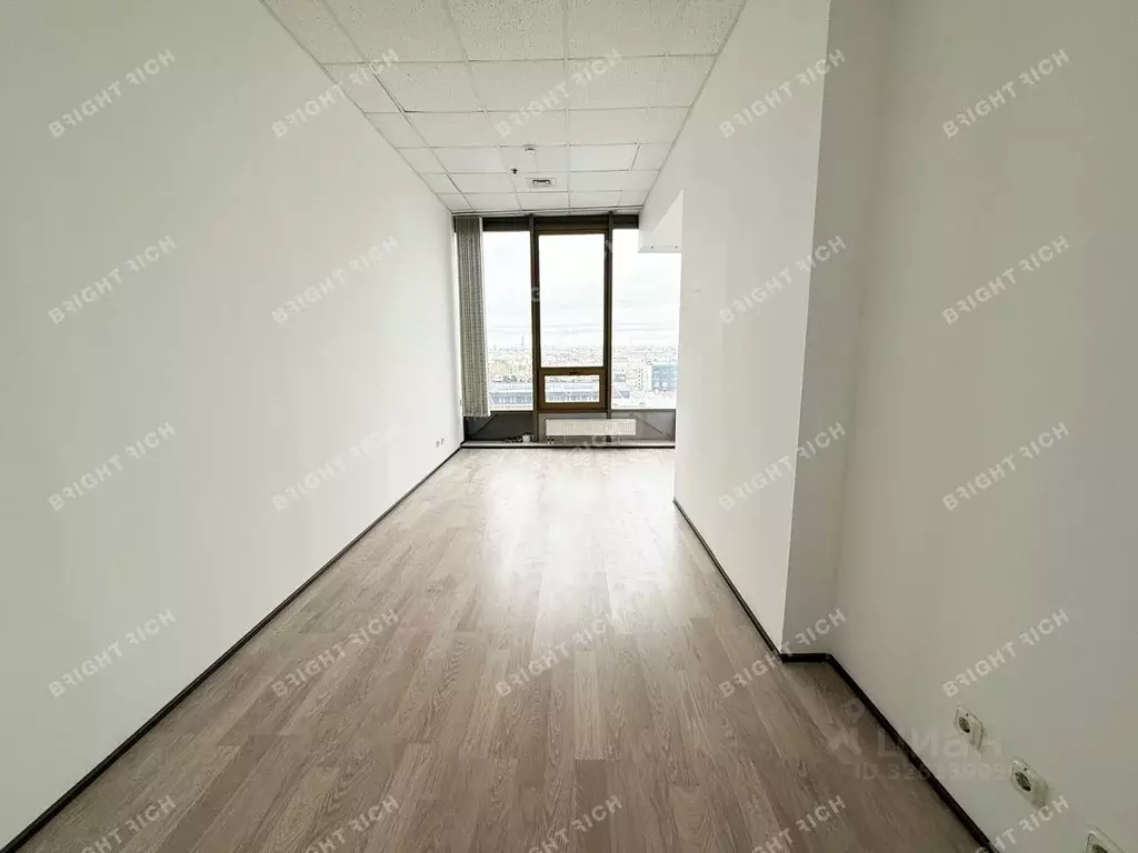 Офис в Санкт-Петербург пл. Александра Невского, 2Б (144 м) - Фото 0