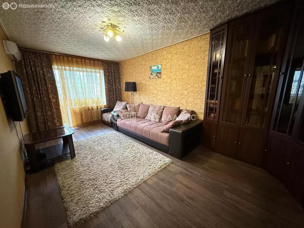 3-комнатная квартира: Семилуки, улица Чапаева, 33 (62.2 м) - Фото 0