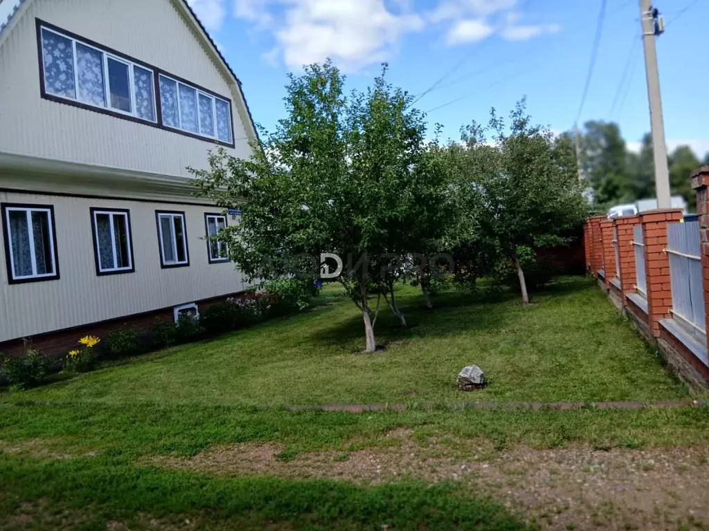 Дом в Башкортостан, Дюртюлинский район, Такарликовский сельсовет, с. ... - Фото 1