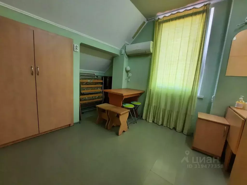 Комната Севастополь ул. Героев Бреста, 8А (30.0 м) - Фото 1