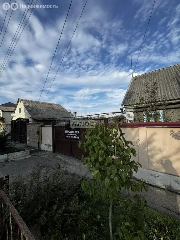 Дом в Нальчик, улица Братьев Кардановых (50 м) - Фото 1