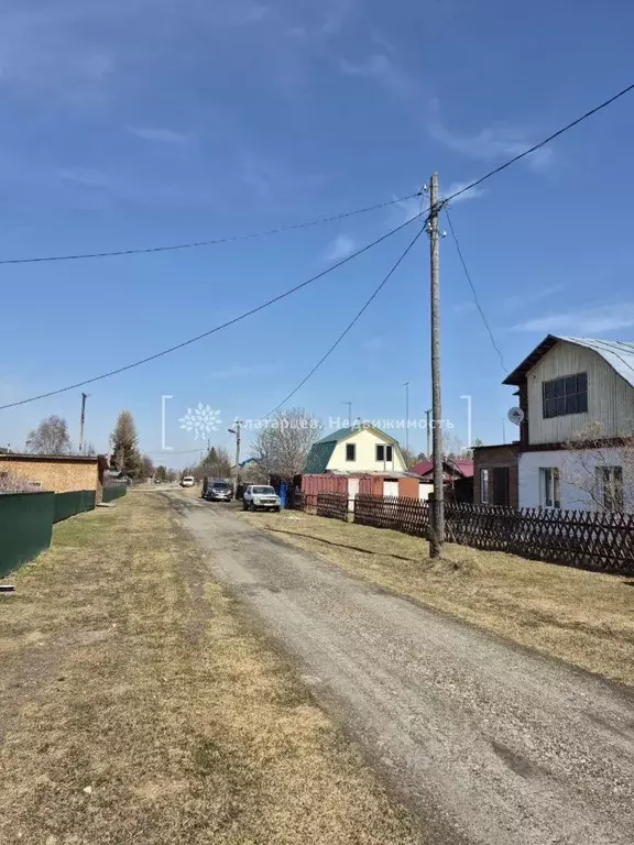 Дом в Томская область, Кожевниковский район, д. Астраханцево ... - Фото 0