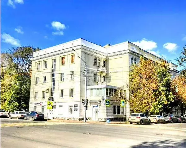 Комната 10 м в 3-к., 2/4 эт. - Фото 0