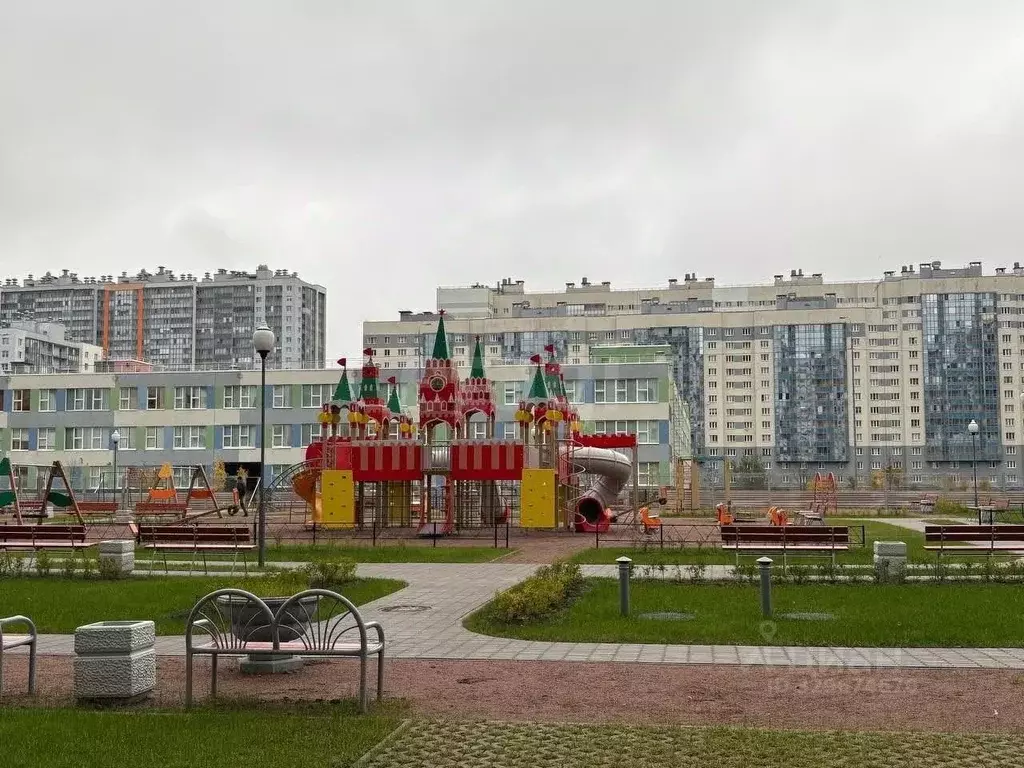 3-к кв. Санкт-Петербург Ленинский просп., 68 (75.0 м) - Фото 1