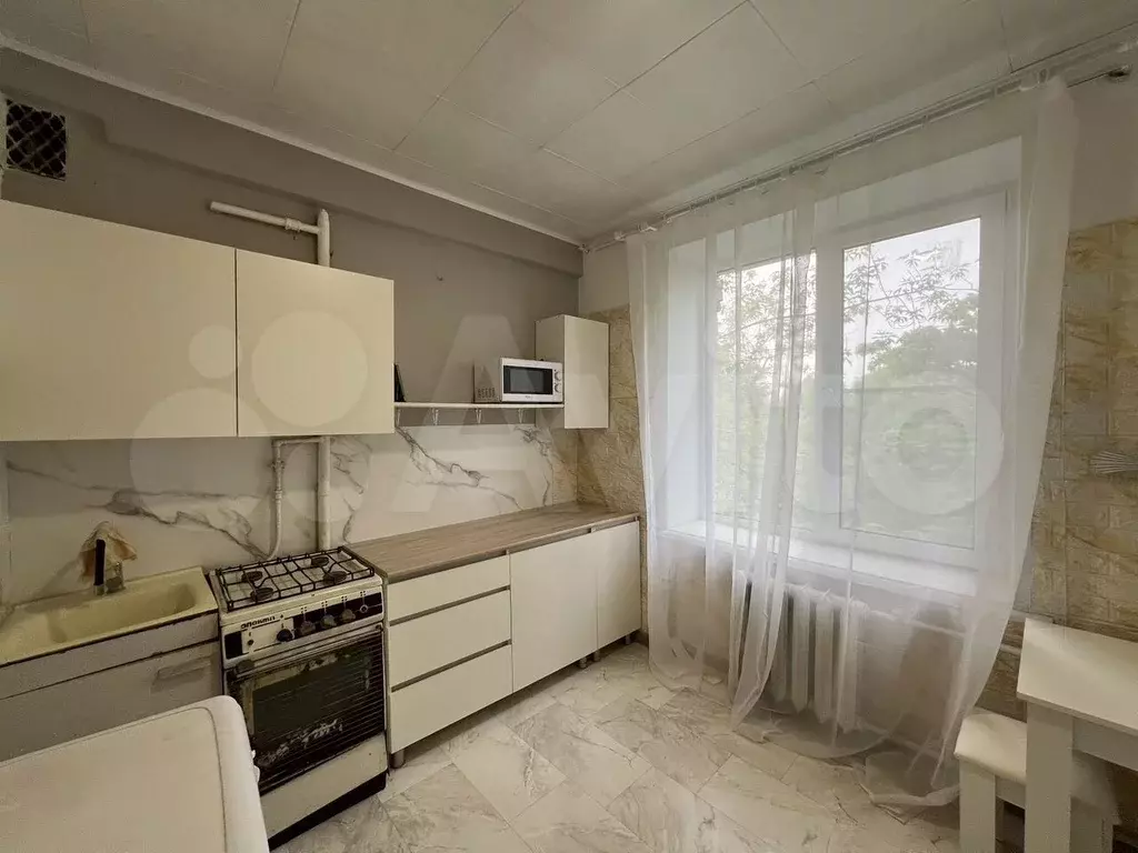 1-к. квартира, 40 м, 5/5 эт. - Фото 0