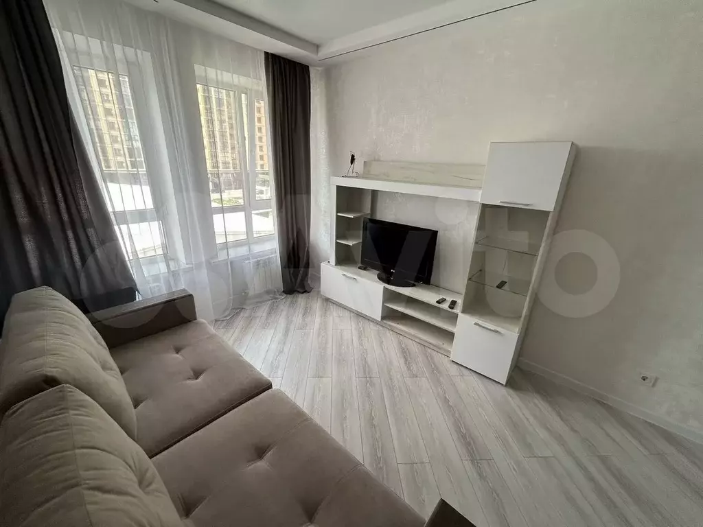 1-к. квартира, 33 м, 4/10 эт. - Фото 1