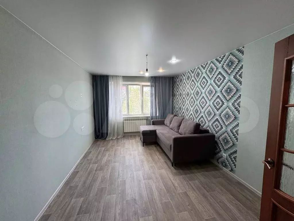 2-к. квартира, 52 м, 2/9 эт. - Фото 0