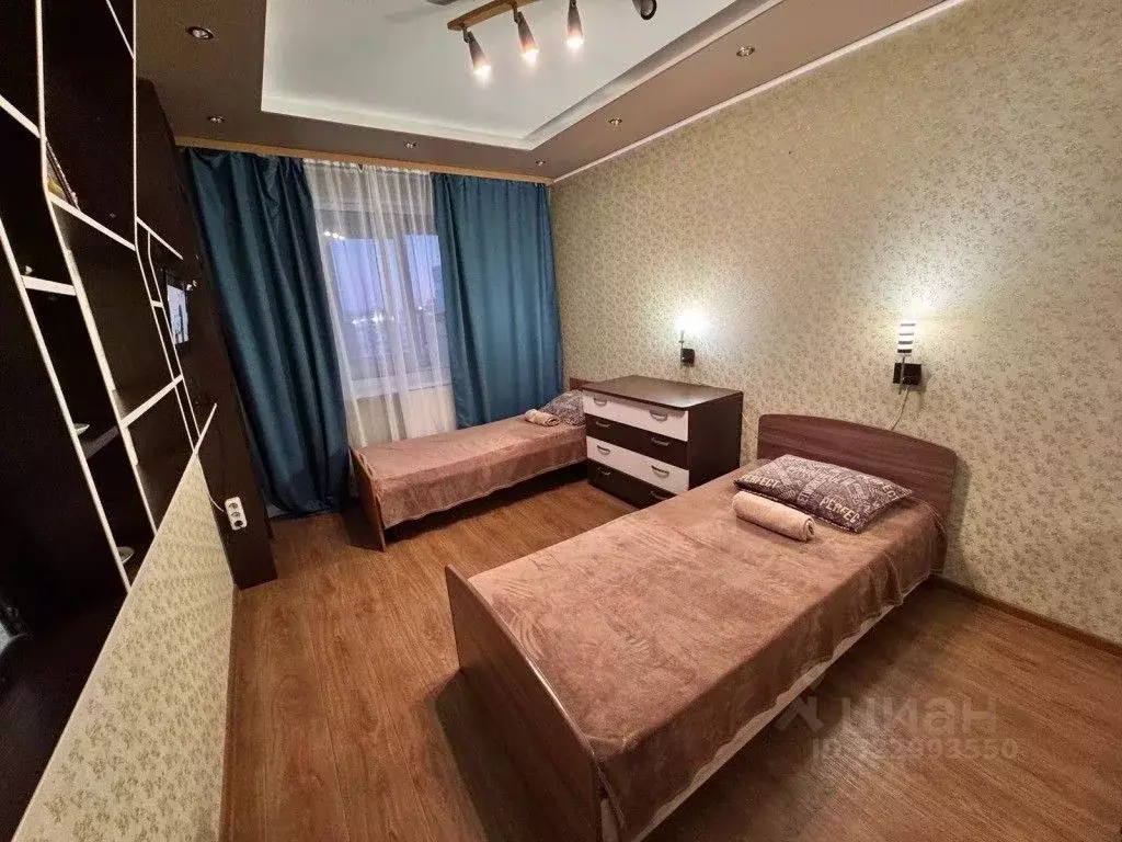 3-к кв. Ямало-Ненецкий АО, Новый Уренгой Ленинградский просп., 14 ... - Фото 1