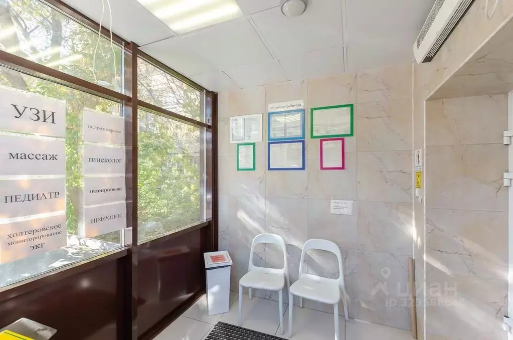 Помещение свободного назначения в Новосибирская область, Новосибирск ... - Фото 0