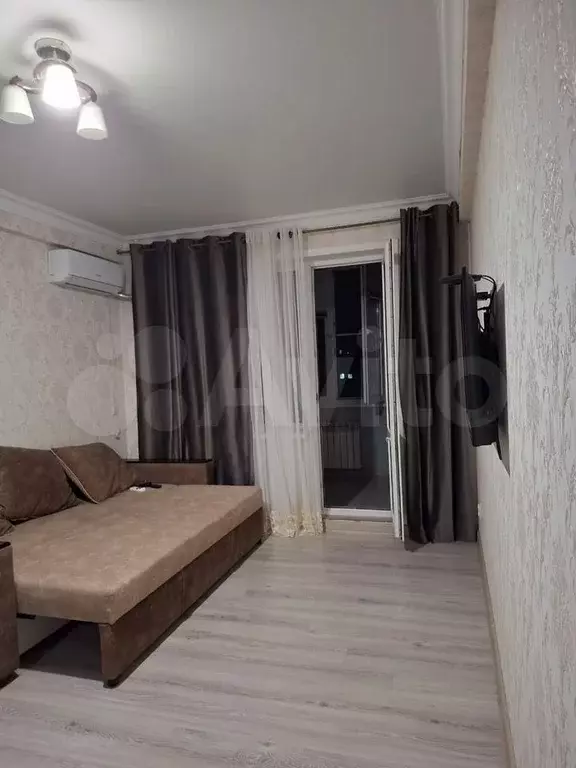 1-к. квартира, 50 м, 10/10 эт. - Фото 1