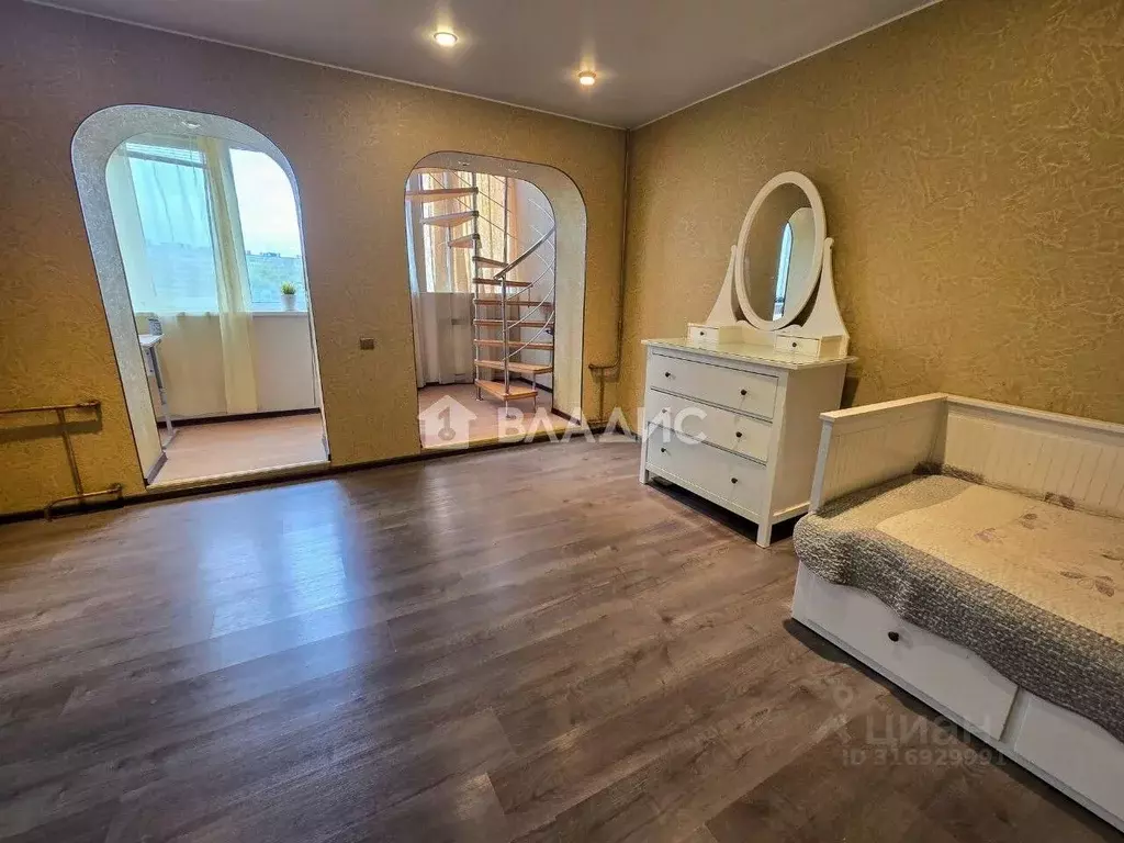 2-к кв. Санкт-Петербург ул. Руднева, 22к1 (89.3 м) - Фото 0