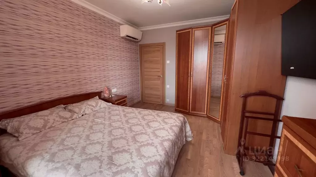 3-к кв. Ростовская область, Ростов-на-Дону, Нахичевань ул. 18-я Линия ... - Фото 0