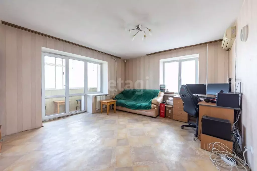 3-к кв. Хабаровский край, Хабаровск ДОС кв-л, 49 (90.2 м) - Фото 0