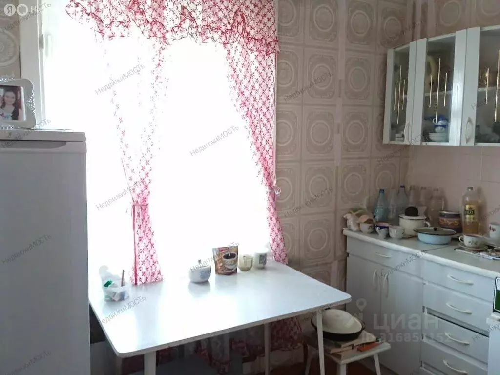 1-комнатная квартира: Саяногорск, микрорайон Ленинградский, 8 (29 м) - Фото 0