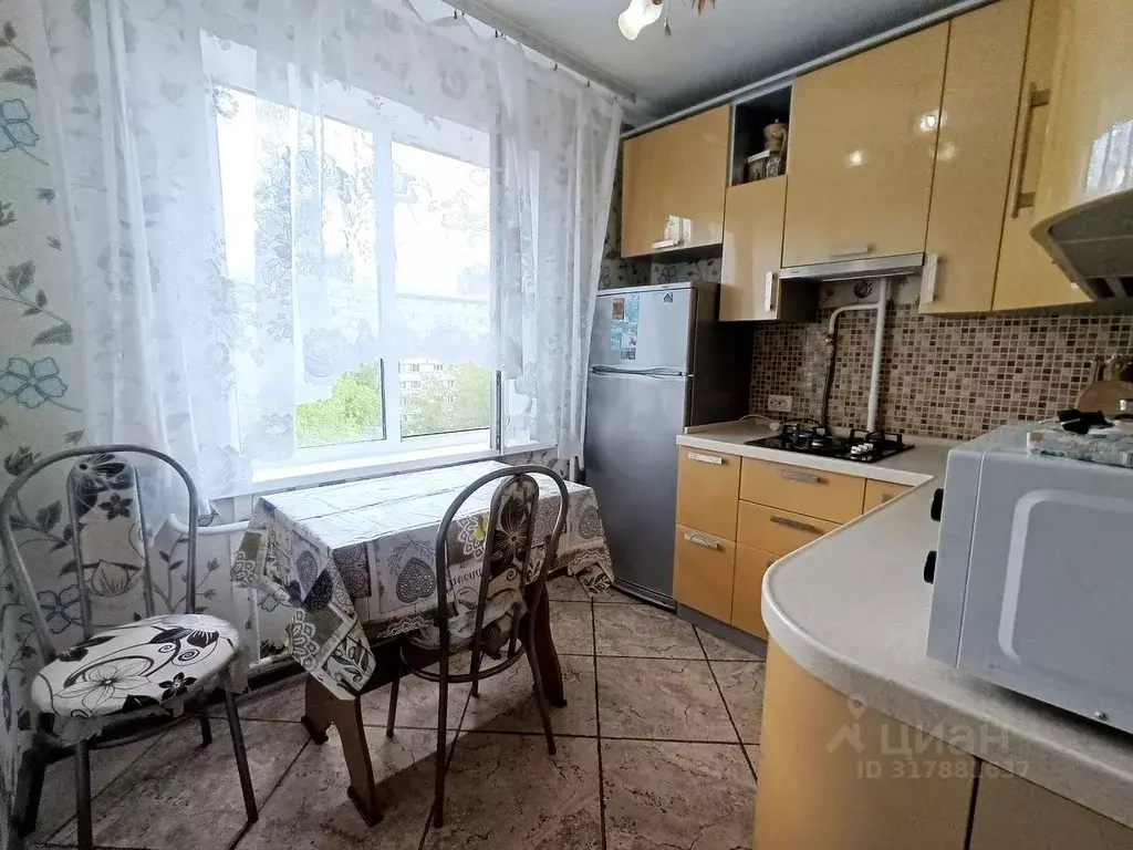 2-к кв. Московская область, Люберцы ул. Побратимов, 16 (50.0 м) - Фото 0
