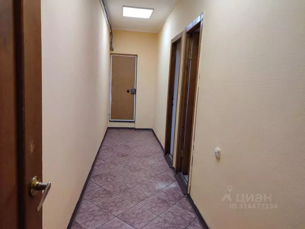 Офис в Самарская область, Самара Заводское ш., 13Б (1200 м) - Фото 1