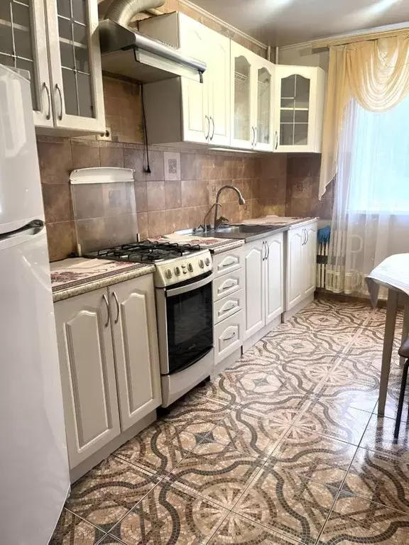 3-к кв. Брянская область, Брянск Комсомольская ул., 18 (62.0 м) - Фото 0