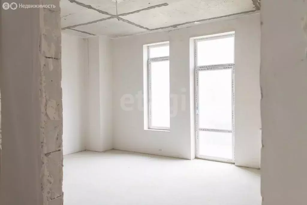 1-комнатная квартира: Калининград, улица Фортовая Дорога, 9 (78.8 м) - Фото 2