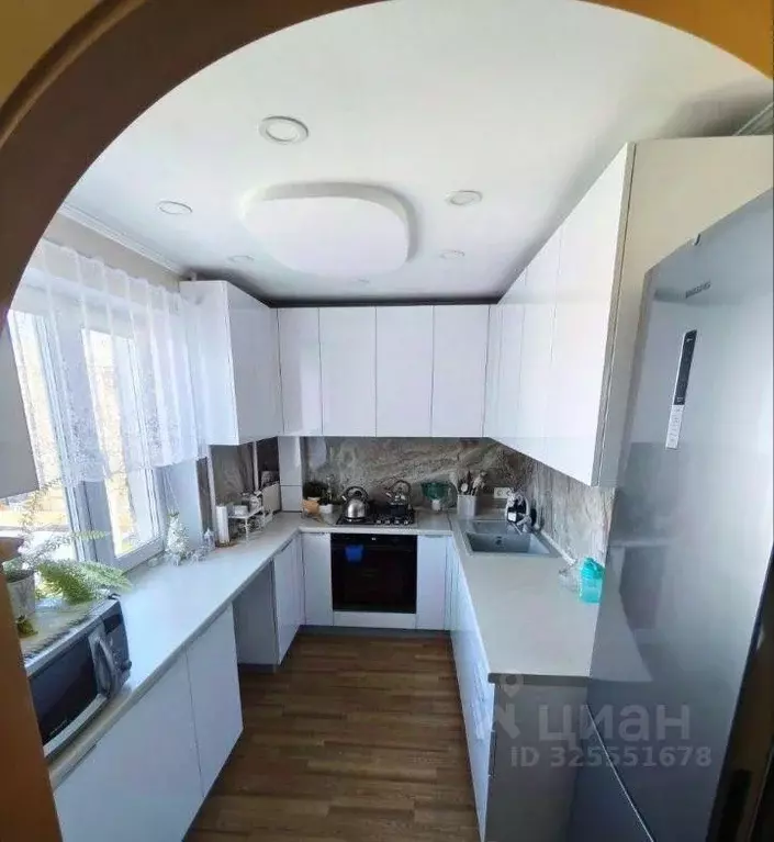 4-к кв. Омская область, Омск ул. 2-я Солнечная, 24 (60.0 м) - Фото 1