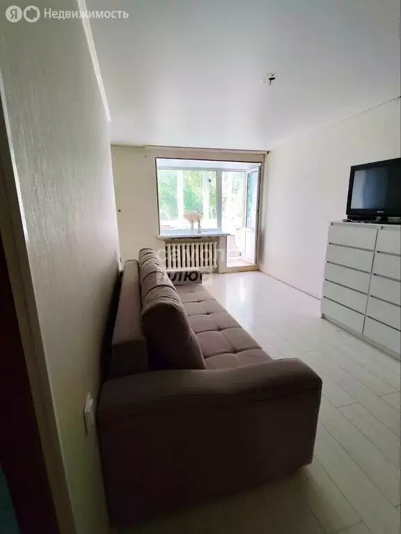 3-комнатная квартира: Уфа, улица Салавата, 19/1 (56 м) - Фото 1